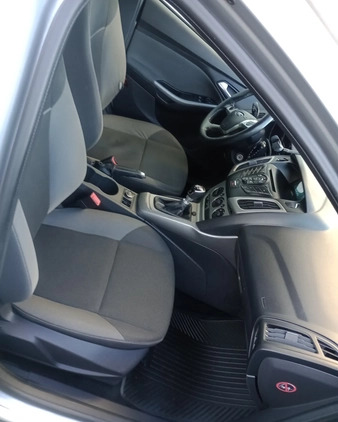 Ford Focus cena 25000 przebieg: 288390, rok produkcji 2014 z Wieliczka małe 121
